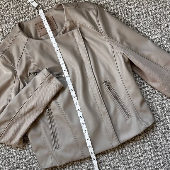 BLANK NYC 'Record Breaker' Collarless Faux Leather Moto Jacket - Picture 12 of 13